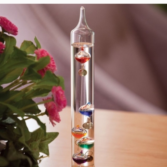 Galilean thermometer